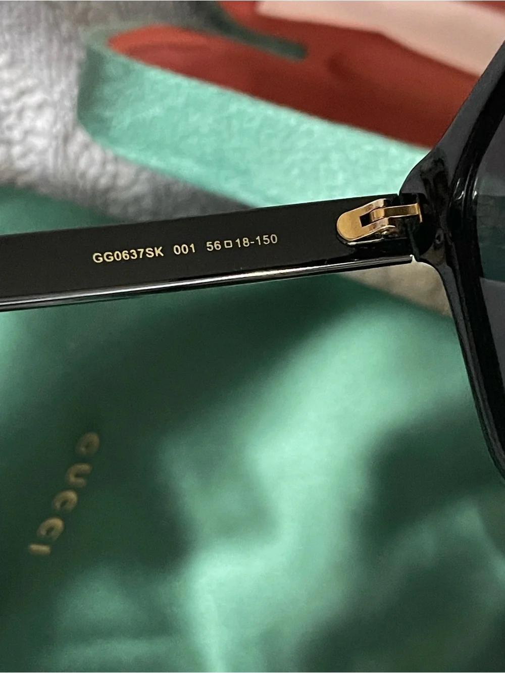 Black Men's GUCCI Sunglasses - Classic Polarized Shades